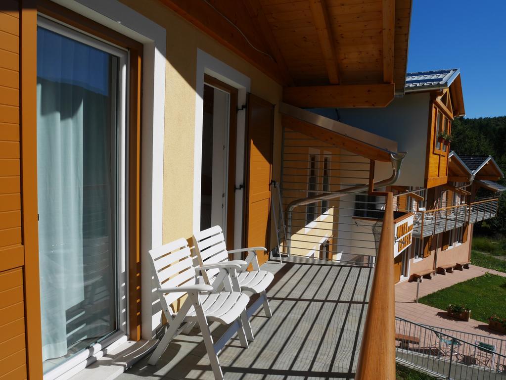 Hotel Elbele Garni Folgaria Exterior foto