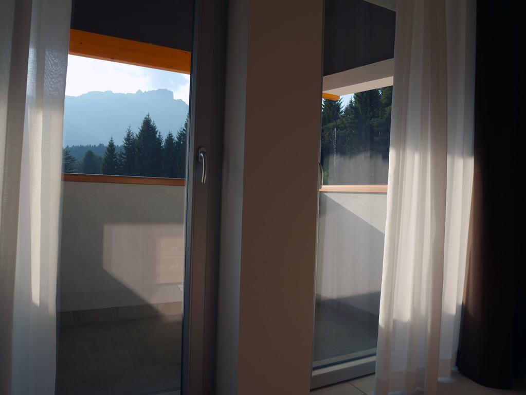 Hotel Elbele Garni Folgaria Exterior foto